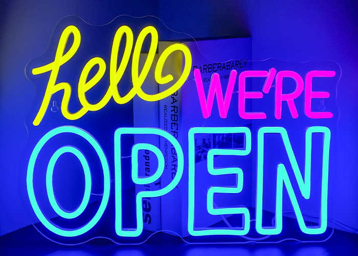 OPEN霓虹灯发光字广告牌